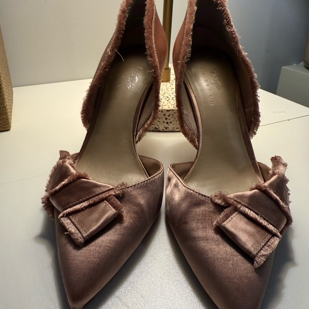 Lord & Taylor Pink Satin Heels with Bow Detail